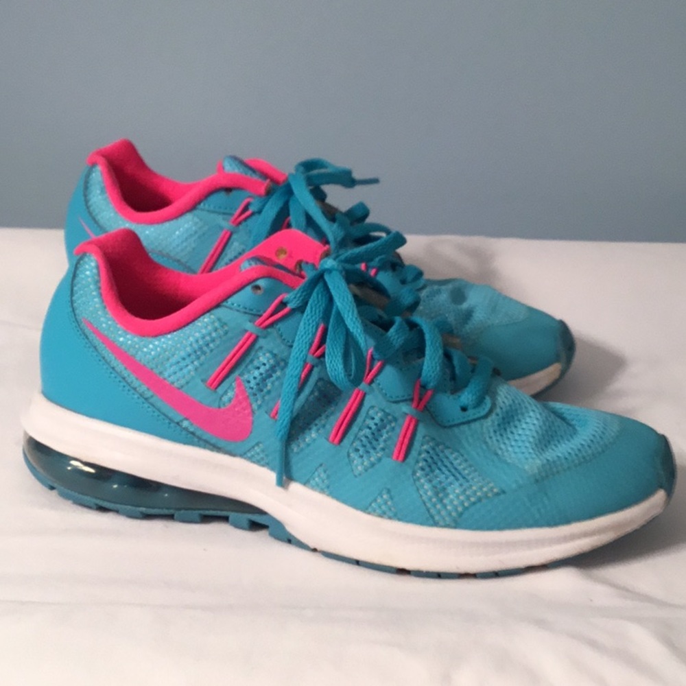 Nike Max Dynasty - 5⭐️ Excellent Condition